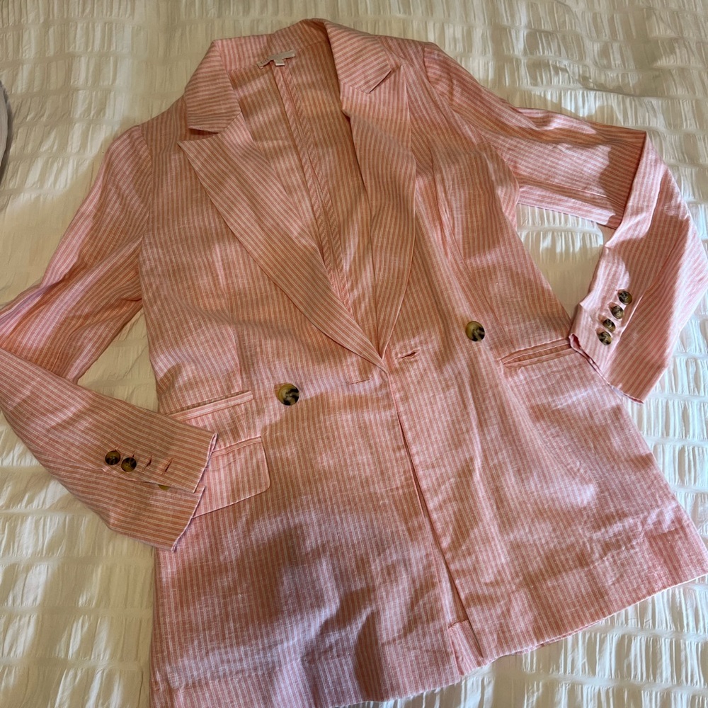 Pink blazer, woman’s cut